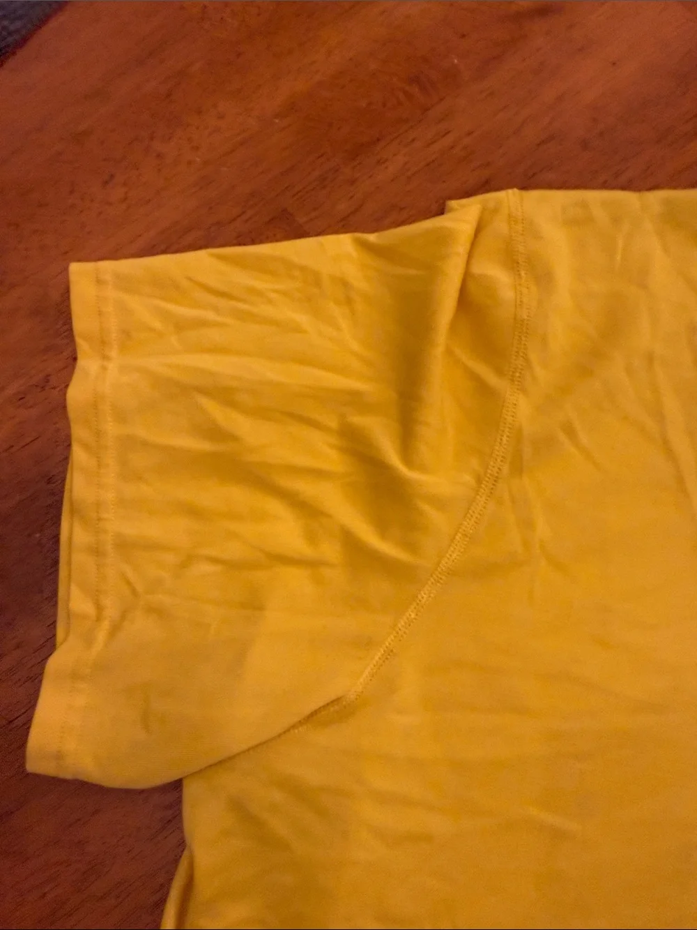Nike Yellow Short Sleeve Performance Tee with Silver Swoosh xxl